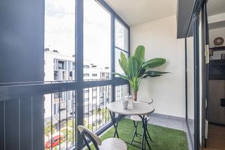 Flat in Alemania 9. Vivienda con piscina, plaza de garaje, terraza, 3 habitaciones y