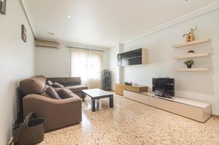 189.990 € — Piso en PABLO SURRA DE GARAY 25
