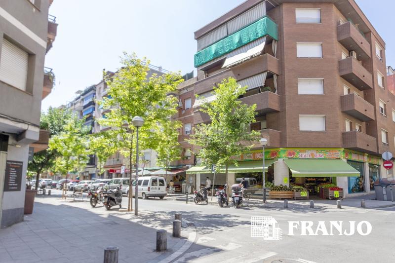 Foto 9f16a452-cc48-4fe2-a281-86e2c5096b00. Local comercial a Centre-Eixample-Can Llobet Barberà del Vallès