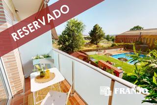 Pis a Parc Central. Vivenda de 70 m2,  orientada al suroeste, dispone de zona comuni