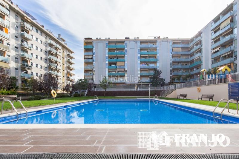 Foto 1a23d074-d4f3-47b4-9114-a955754853e0. Pis amb calefacció aparcament piscina a Parc d´Europa Barberà del Vallès