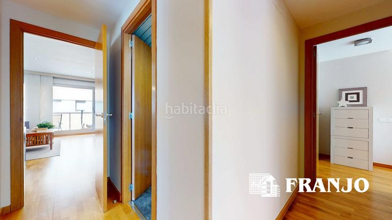 Foto 77660e6f-2eca-43bc-9f14-91ade8943efb. Pis amb calefacció aparcament piscina a Parc d´Europa Barberà del Vallès