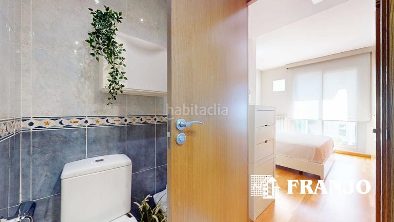 Foto b7d899bf-32aa-45ef-9750-87cbc2bc77c7. Pis amb calefacció aparcament piscina a Parc d´Europa Barberà del Vallès