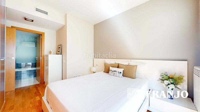 Foto e72a4d5a-be82-43d9-9942-19a014ba0d84. Pis amb calefacció aparcament piscina a Parc d´Europa Barberà del Vallès