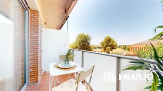 Pis a Parc Central. Vivienda de 84 m2, orientado al suroeste, con vistas a zona comu