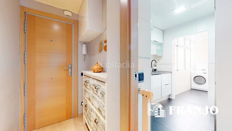 Foto 0cd13712-fc46-4c1e-9eda-e3254a74189e. Piso vivienda de 70m2 en el centro de la cuidad con balcón orientado al sur. en Barberà del Vallès