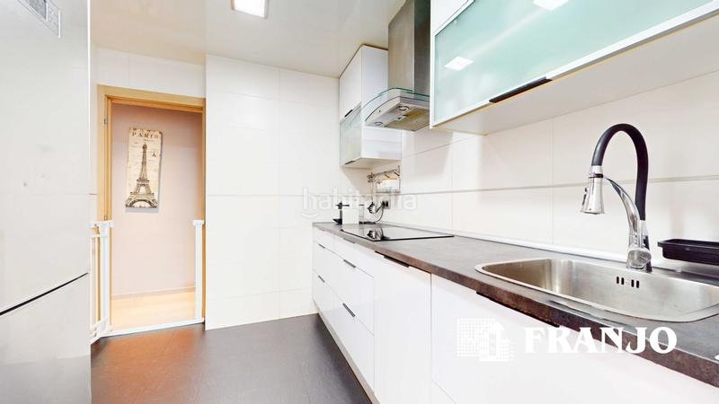 Foto 393556e9-3bd7-483f-97d7-f4c511a60619. Piso vivienda de 70m2 en el centro de la cuidad con balcón orientado al sur. en Barberà del Vallès