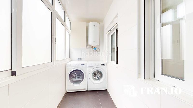 Foto 49cc92d7-4339-4b74-9d89-9026cb4fd154. Piso vivienda de 70m2 en el centro de la cuidad con balcón orientado al sur. en Barberà del Vallès