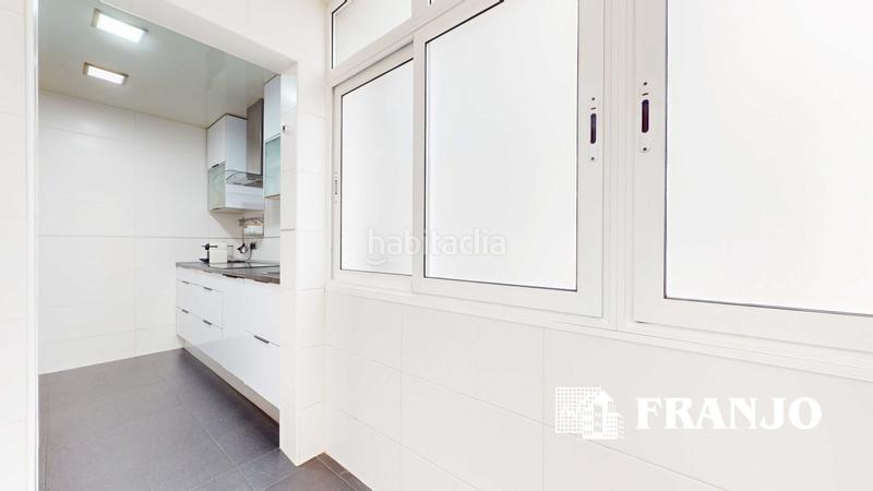 Foto 75f1cc99-ff10-4a85-9b9e-ac10676c1770. Piso vivienda de 70m2 en el centro de la cuidad con balcón orientado al sur. en Barberà del Vallès