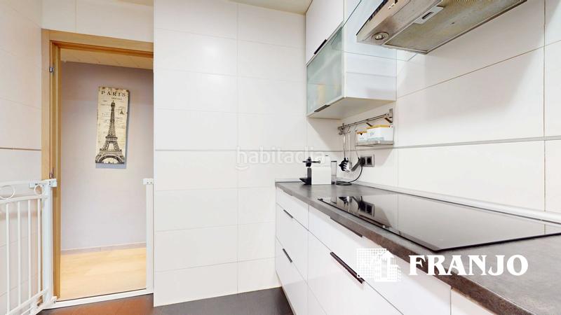 Foto f93b2505-84c5-40d7-8143-ffef15afab37. Piso vivienda de 70m2 en el centro de la cuidad con balcón orientado al sur. en Barberà del Vallès