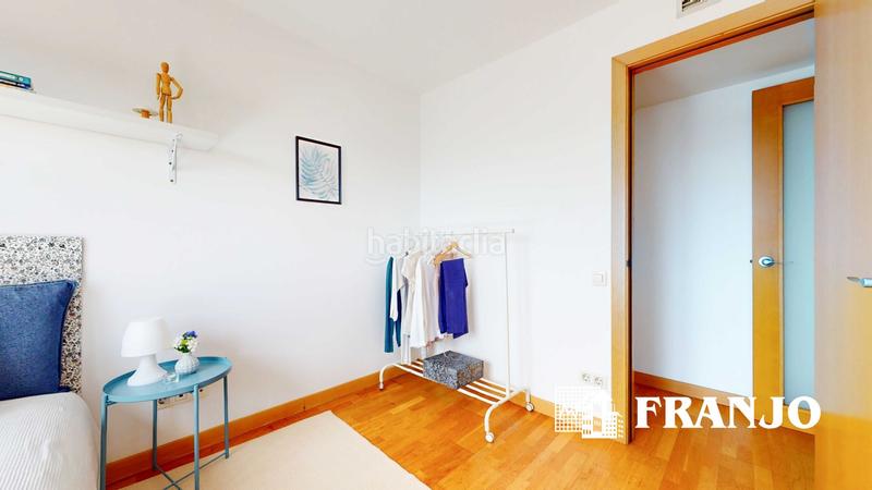 Foto 3a2cc57f-80eb-46d8-8762-c4ad3bcc53c8. Appartement avec chauffage parking piscine dans Parc Central Barberà del Vallès