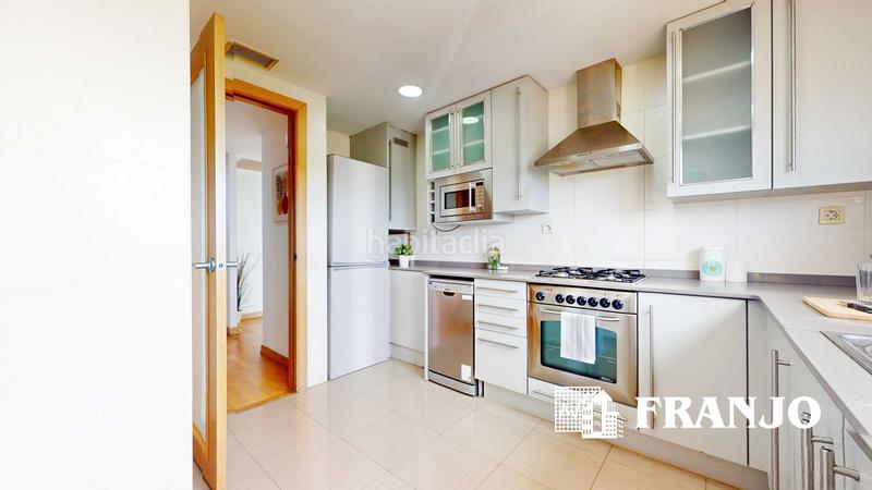 Foto 7193287c-edd9-45e9-9f9d-4cc01439cd75. Appartement avec chauffage parking piscine dans Parc Central Barberà del Vallès