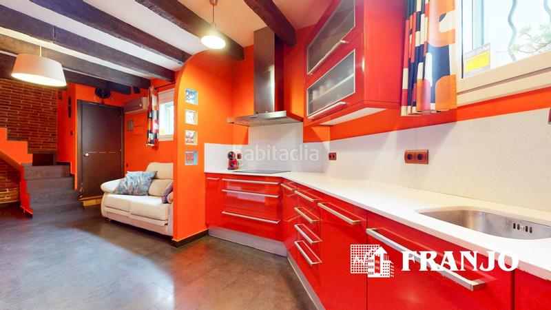 Foto 95f9d239-6ca0-4ad6-957a-dd44b0ca3746. Semi detached house with heating parking in Creu de Barberà Sabadell