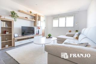 Location Appartement à Badia del Vallès. Franjo s.a. alquila piso totalmente reformado a estrenar.descrip