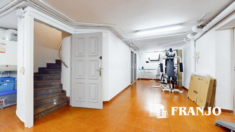 Foto 1ca7300c-5739-41a0-9e96-554872f78a14. Lloguer casa adossada amb calefacció aparcament piscina a Barberà del Vallès