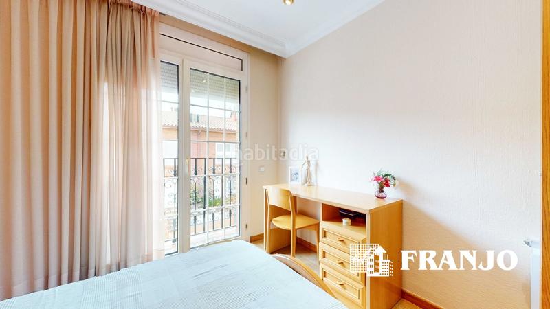 Foto 28b3b170-1adf-493a-938e-3d46a3166665. Lloguer casa adossada amb calefacció aparcament piscina a Barberà del Vallès