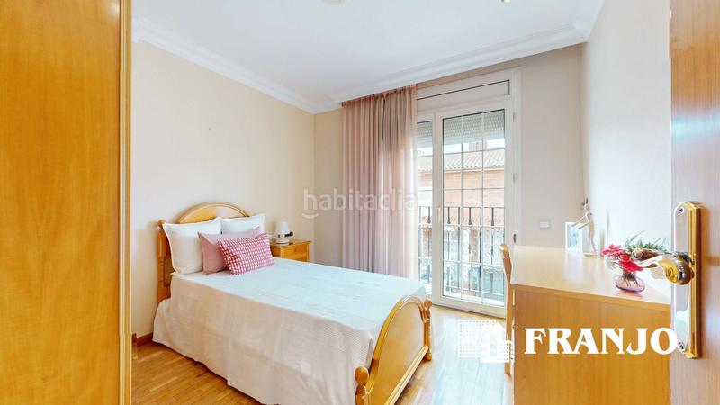 Foto 4acdf6bb-b72e-4fa6-a378-386b72f1f5a2. Lloguer casa adossada amb calefacció aparcament piscina a Barberà del Vallès