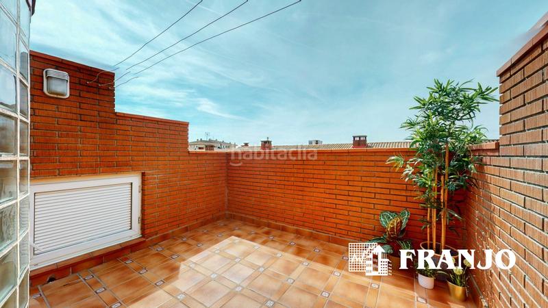 Foto 81cbce7e-962f-4663-b70d-ec9d29c88bd9. Lloguer casa adossada amb calefacció aparcament piscina a Barberà del Vallès