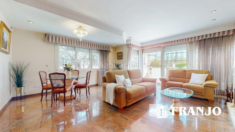 Foto 184641a6-1f39-443a-b6b0-a585d5f4f718. Location maison jumelée avec chauffage parking piscine dans Barberà del Vallès