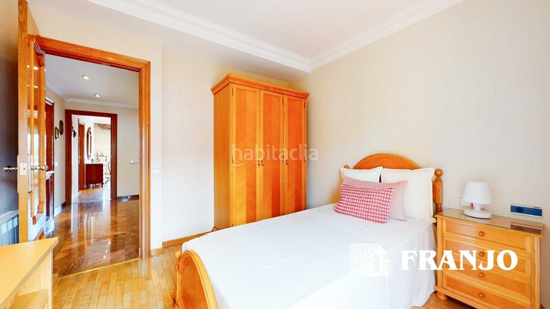 Foto 4fe9b91f-5ba1-4b60-932c-10e532fc21b6. Location maison jumelée avec chauffage parking piscine dans Barberà del Vallès