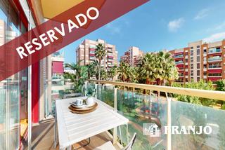 Pis a Parc d´Europa. Vivienda de 75 m2, con buenas vistas, parking, trastero y zona c