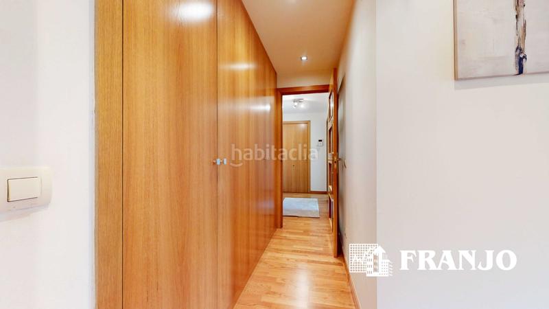 Foto 279af446-7275-4121-bfa3-d0d60c49cd40. Appartement avec chauffage parking piscine dans Parc d´Europa Barberà del Vallès