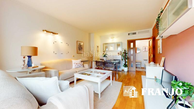 Foto 945e4a71-39a4-41ff-ba26-83ebeffb95d8. Appartement avec chauffage parking piscine dans Parc d´Europa Barberà del Vallès