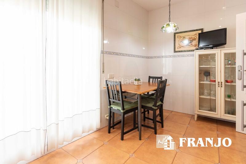 Foto 2aabe2ef-19a2-424f-887a-807c0214a220. Casa adossada amb calefacció aparcament a Barri Antic Barberà del Vallès