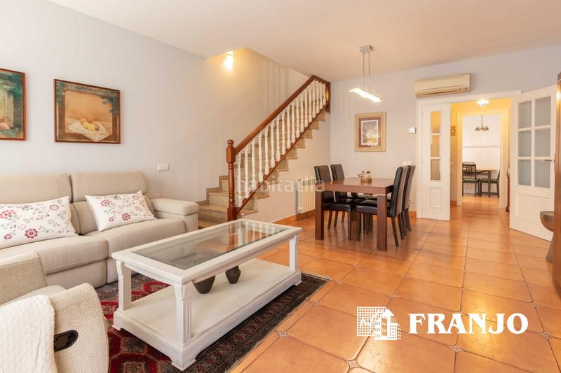 Foto 6869212e-de84-44e5-b5f3-ed1c2661680a. Casa adossada amb calefacció aparcament a Barri Antic Barberà del Vallès