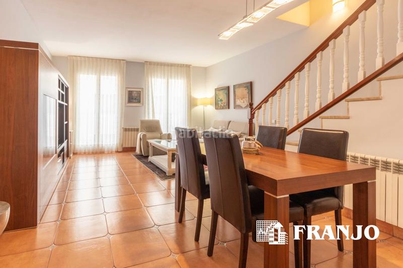 Foto ad92e631-dc31-4bf0-8ce7-befd1a06d687. Casa adossada amb calefacció aparcament a Barri Antic Barberà del Vallès