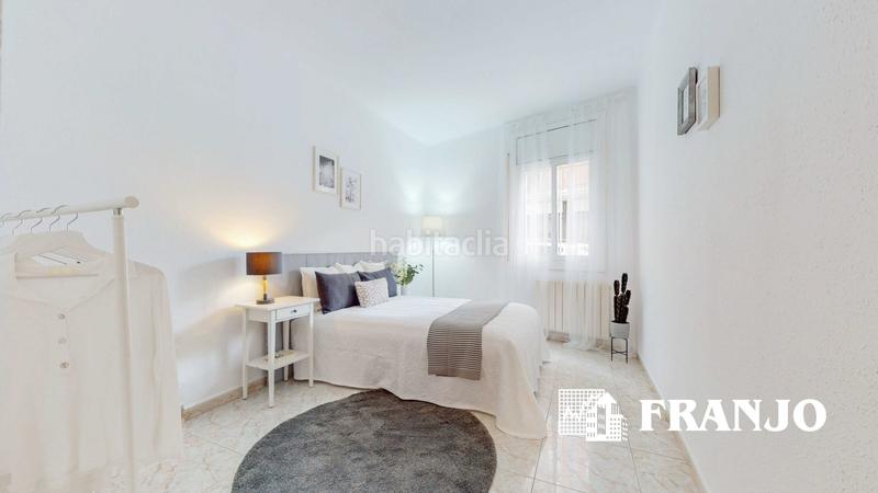 Foto 3b4d5521-8d49-49e4-902f-64894f6218dc. Flat with heating in Centre-Eixample-Can Llobet Barberà del Vallès