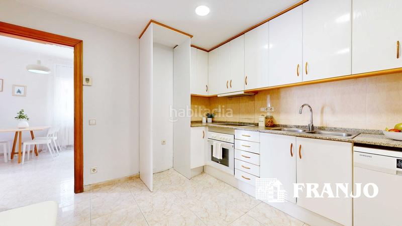 Foto ae10b80d-af1c-4616-8ac9-fb8117973521. Flat with heating in Centre-Eixample-Can Llobet Barberà del Vallès