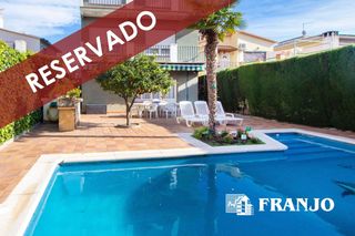 Casa a Ca n´Esteper-Can Gorgs-Can Gorgs II. Franjo s.a vende casa aislada sobre parcela de 402m2 con 3 vivie