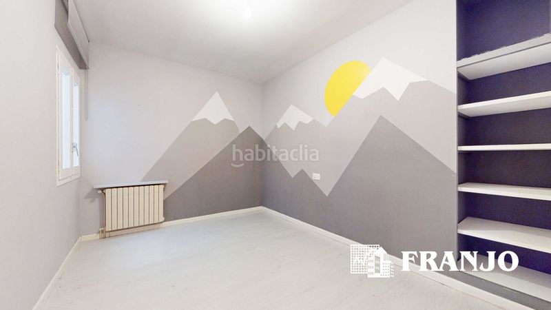 Foto c98119a7-d24b-43c3-a21d-9b609218e9e2. Casa adossada amb calefacció aparcament a Creu de Barberà Sabadell