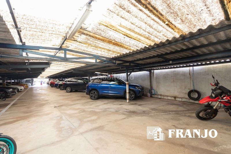 Foto bdc30a5e-ef5e-4598-97d9-80d6e391a20d. Nave industrial franjo sa vende nave de 550 m2 con 26 plazas arrendadas. rentabilidad del 6,5 anual. ubicada . en Barberà del Vallès
