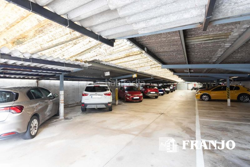 Foto f912f928-3a42-4587-bc99-71881b891f74. Nave industrial franjo sa vende nave de 550 m2 con 26 plazas arrendadas. rentabilidad del 6,5 anual. ubicada . en Barberà del Vallès