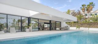 Chalet  Calle pirineos. Descubre tu paraíso en españa villa exclusiva con vistas especta
