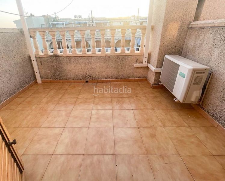 Foto b89ea17e-95ef-483f-811a-11418a856b82. Lloguer dúplex amb aparcament a Playa Tamarit-Playa Lissa Santa Pola