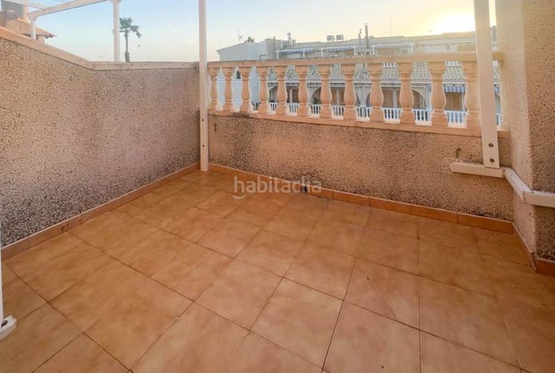 Foto f0c3a2ca-5e16-46b2-af71-5ad0f33b6f55. Lloguer dúplex amb aparcament a Playa Tamarit-Playa Lissa Santa Pola