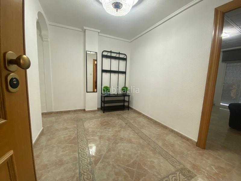 Foto 4015ec33-5225-4fbb-ba09-ee2f82fa906d. Alquiler piso  en alquiler con todas las comodidades!! en Elche / Elx
