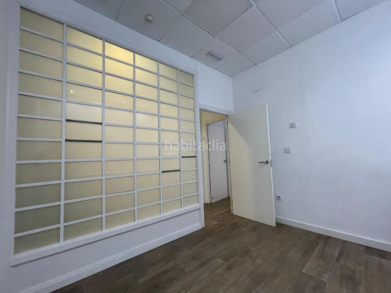 Foto 5a9c35e7-d107-4781-bc4a-69e568cd3007. Rent business premise in Pont Nou - Corazón de Jesús Elche / Elx