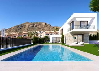 Chalet à Golf Bahía. Impresionantes villas en sierra cortina