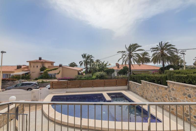 Foto 4f0af221-adef-4b59-95de-956430764782. Chalet mit parking pool in calas Santa Pola este Santa Pola