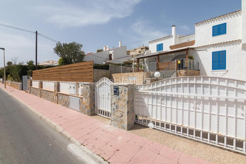 Foto 65efbba9-1124-42df-9b9a-744d00c78bfc. Chalet mit parking pool in calas Santa Pola este Santa Pola