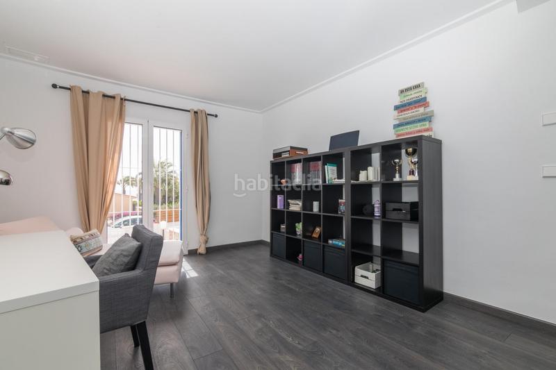 Foto 798b9783-8524-424f-9fdf-72d4fd3a5202. Chalet mit parking pool in calas Santa Pola este Santa Pola