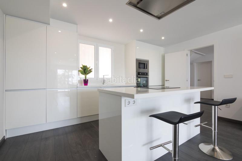 Foto ac74060c-9414-4582-bb37-9ffe52495f9a. Chalet mit parking pool in calas Santa Pola este Santa Pola