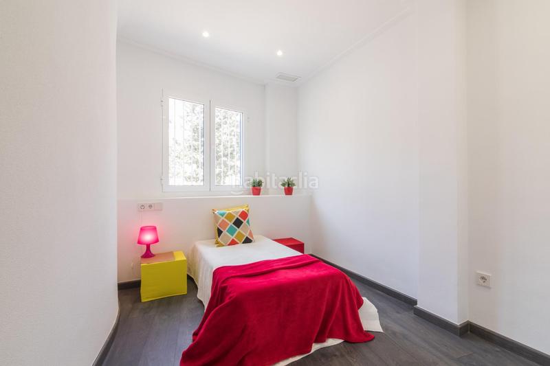 Foto ad97b8e1-c7ab-4d9f-b445-a3c3794a3926. Chalet mit parking pool in calas Santa Pola este Santa Pola