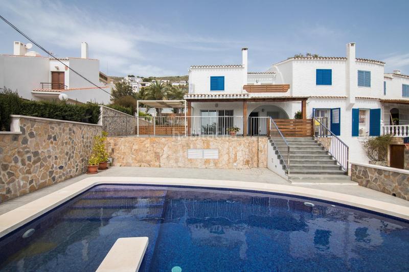 Foto bcd01444-06b8-4959-ab69-30fc5e8c7c33. Chalet mit parking pool in calas Santa Pola este Santa Pola