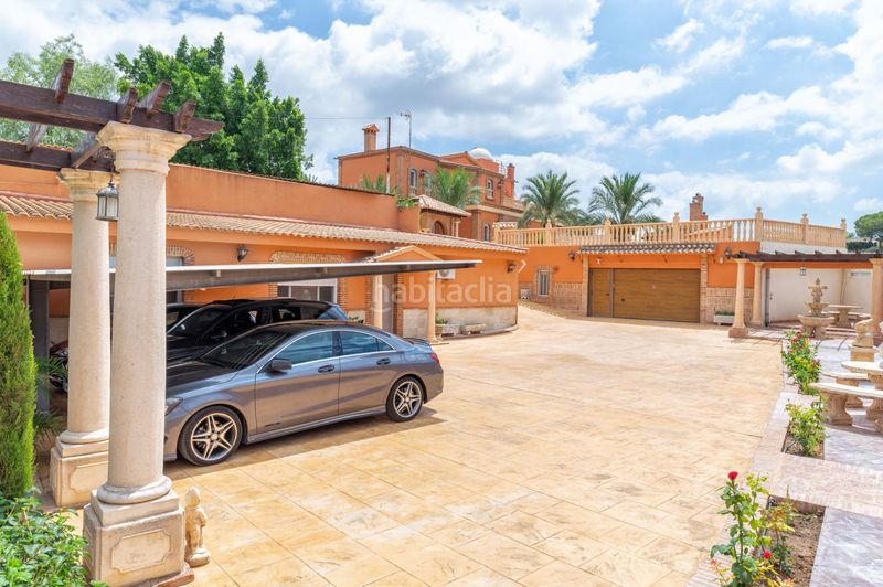 Foto a3c35e22-f16d-4d0b-9f04-f2cb576b9b28. Xalet amb calefacció aparcament piscina a Jubalcoi Elche / Elx