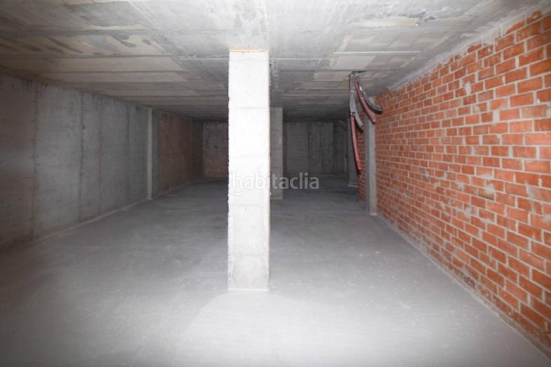 Foto f998fdb0-81fb-4338-977e-c075e4f11c41. Lloguer local comercial a Reina Victoria - Miguel Hernández Elche / Elx